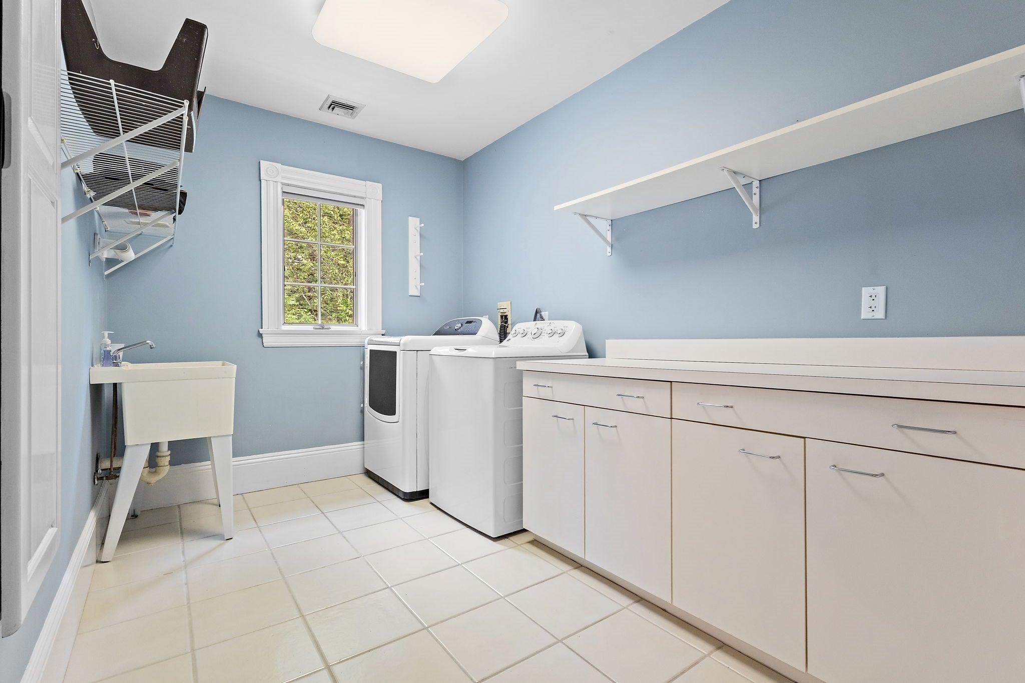 27 Carriage Drive, Lexington, MA, 27 Carriage Drive, Lexington, MA Photo #30