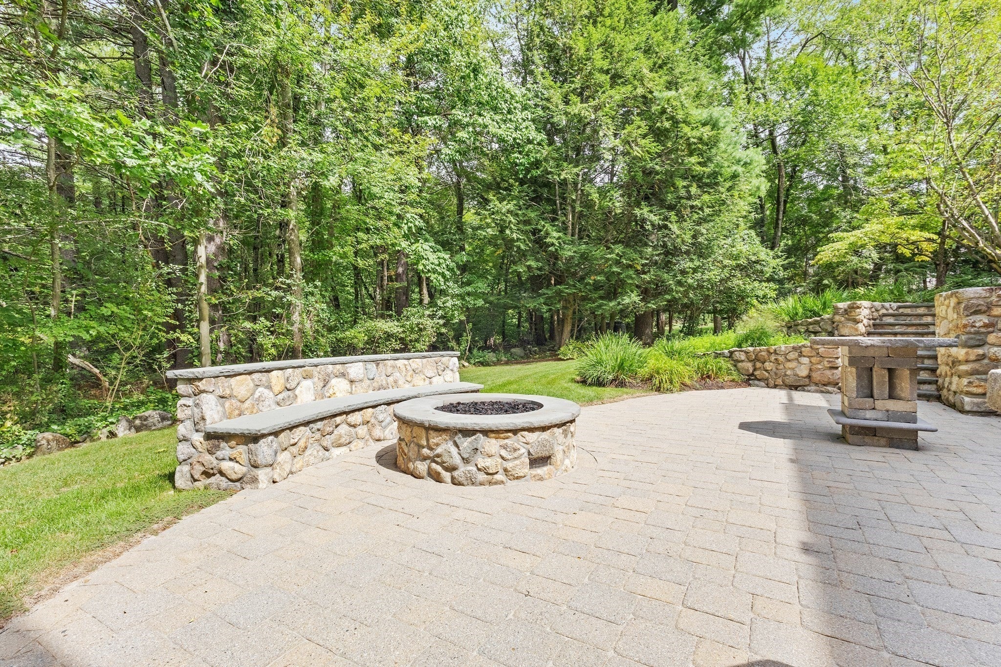27 Carriage Drive, Lexington, MA, 27 Carriage Drive, Lexington, MA Photo #38