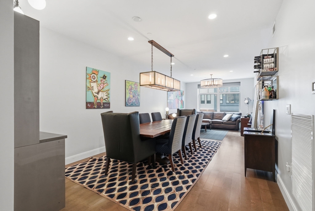 150 Dorchester Ave 215