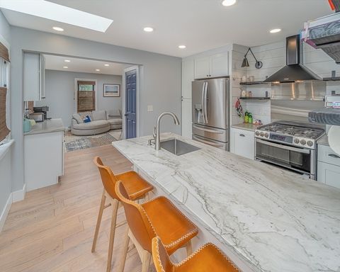 19 Jefferson St Newburyport MA 01950