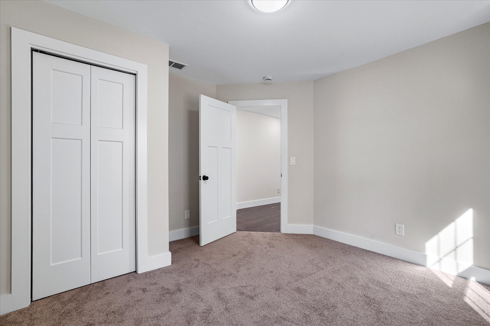 47 Brookfield Rd, North Brookfield, MA, 47 Brookfield Rd, North Brookfield, MA Photo #21