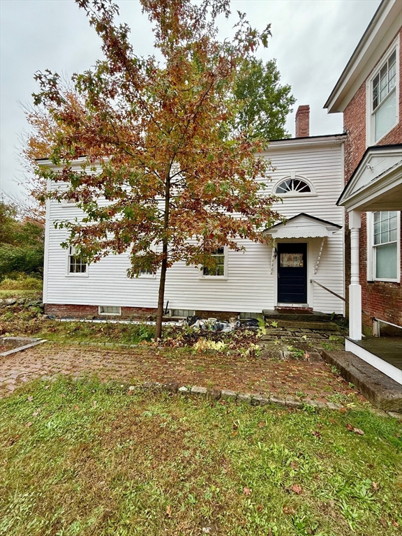 1368 Main Street 1