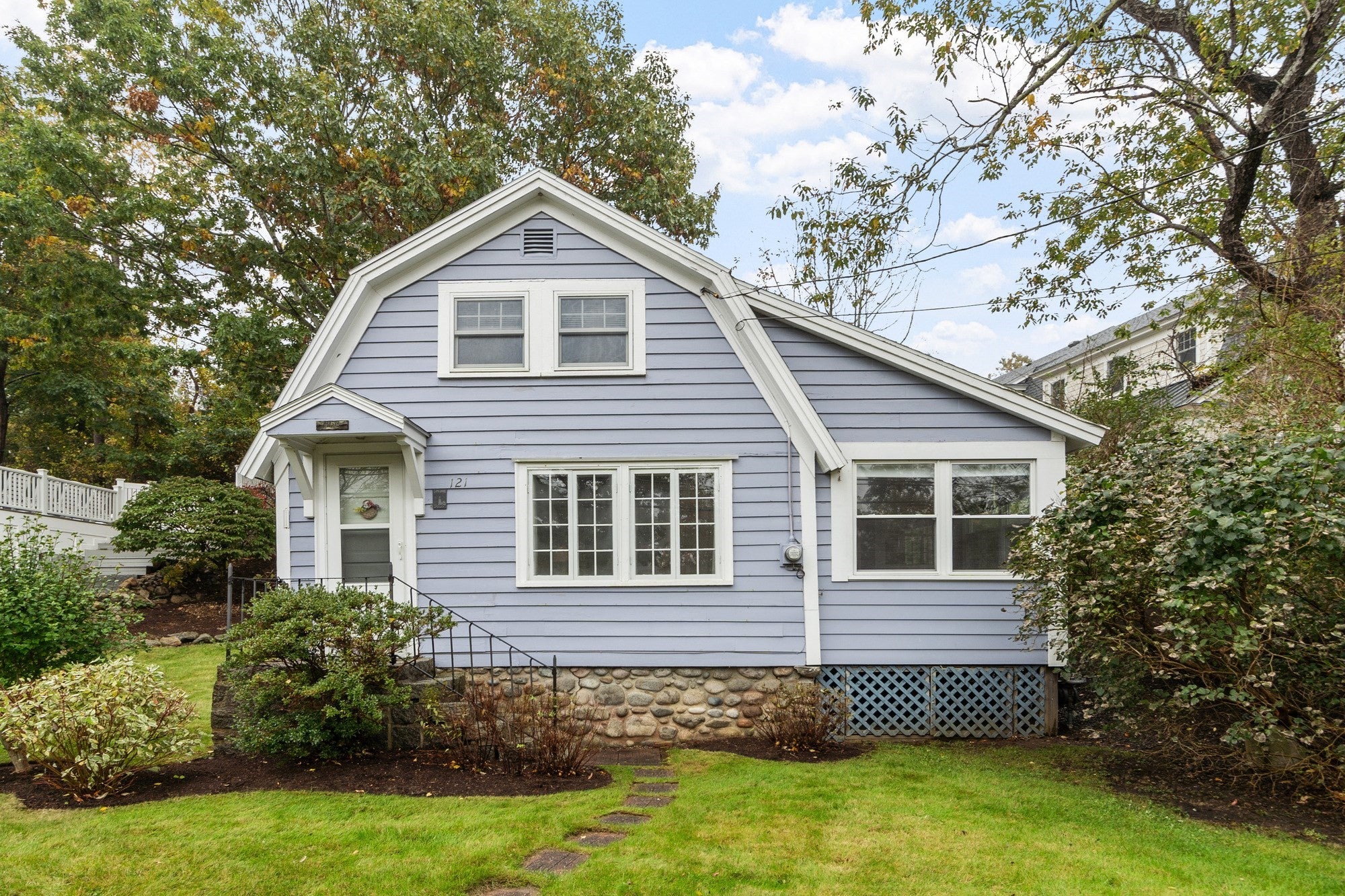 121 Thatcher Rd.