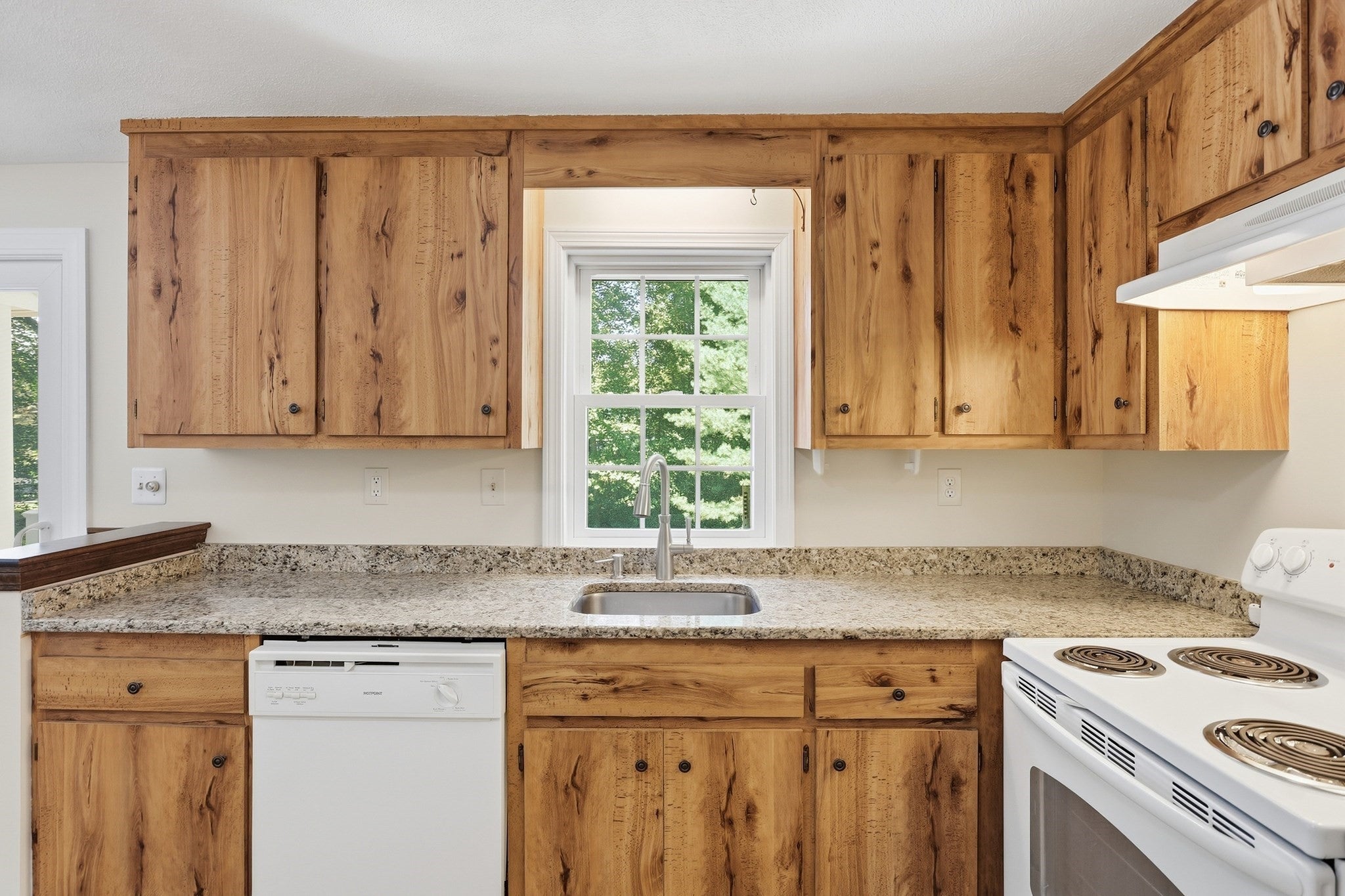 100 Baldwin LN #100, Boxborough, MA, 100 Baldwin LN #100, Boxborough, MA Photo #9