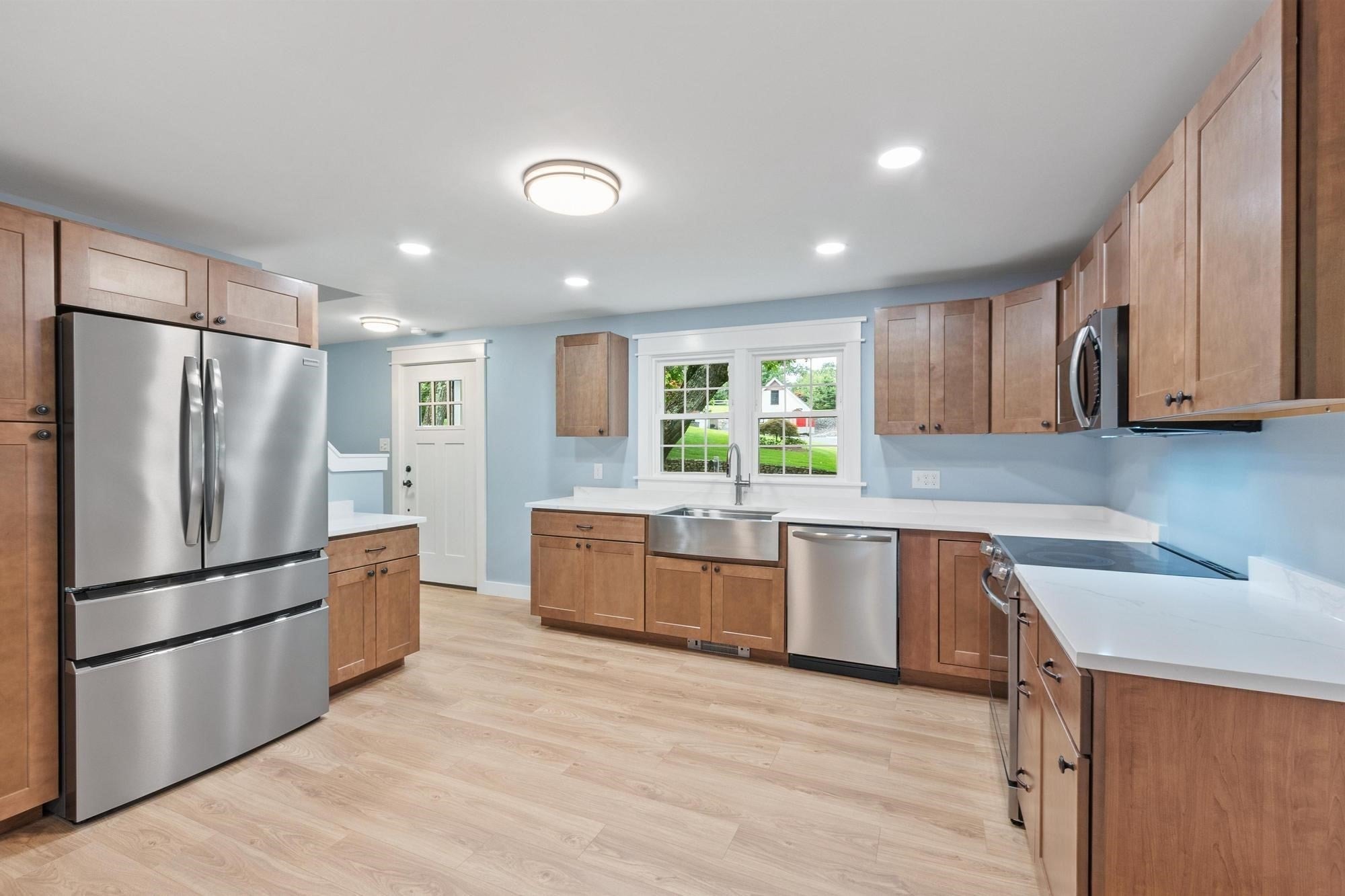 48 Carter Rd, Westminster, MA Photo #3