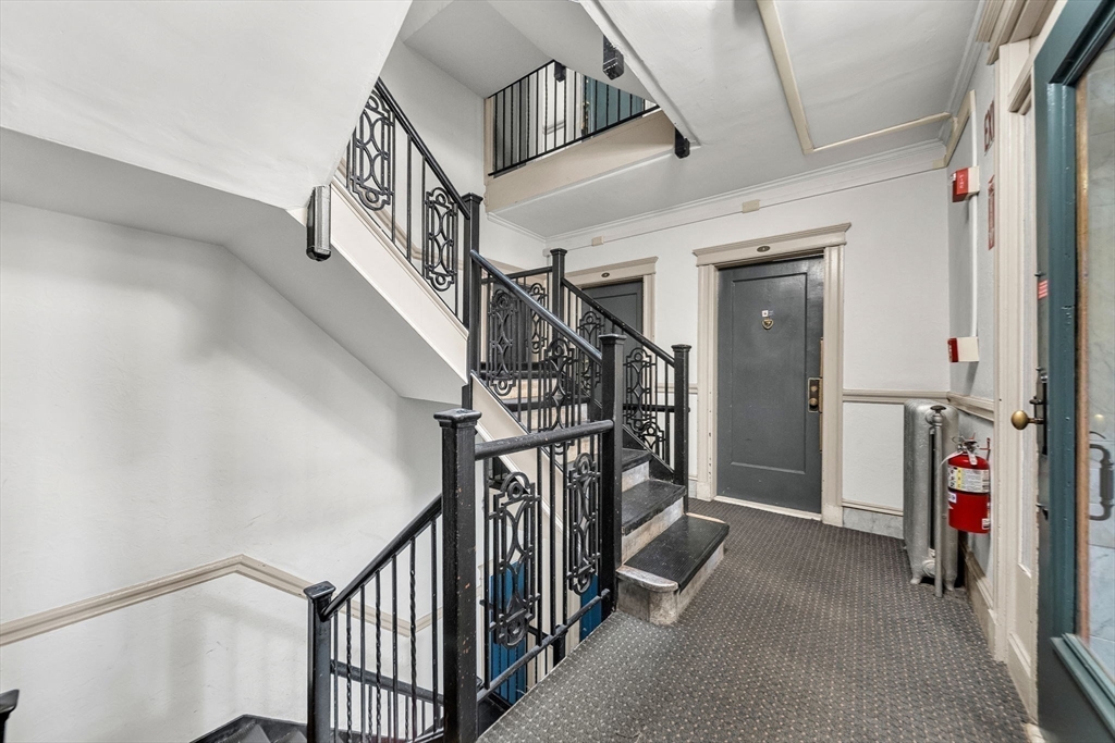 860 Massachusetts Ave 852-3