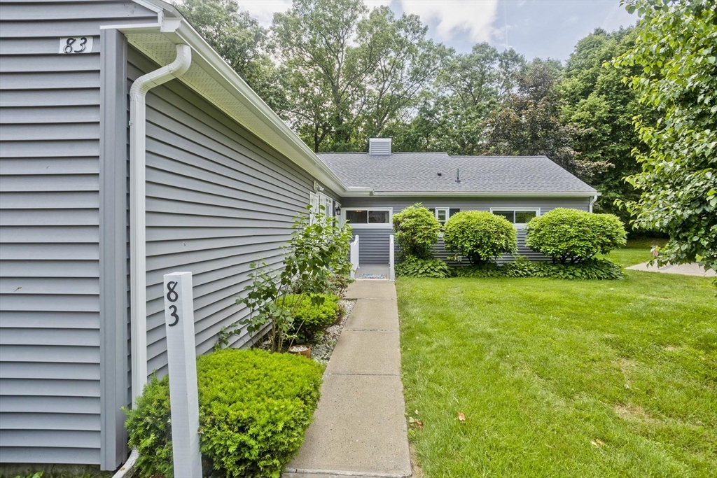 83 Horseshoe Dr 83