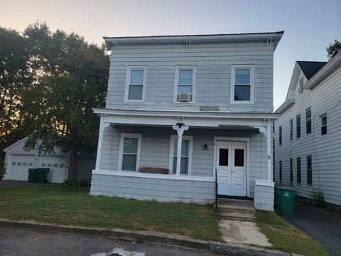 11 Doane St Fitchburg MA 01420