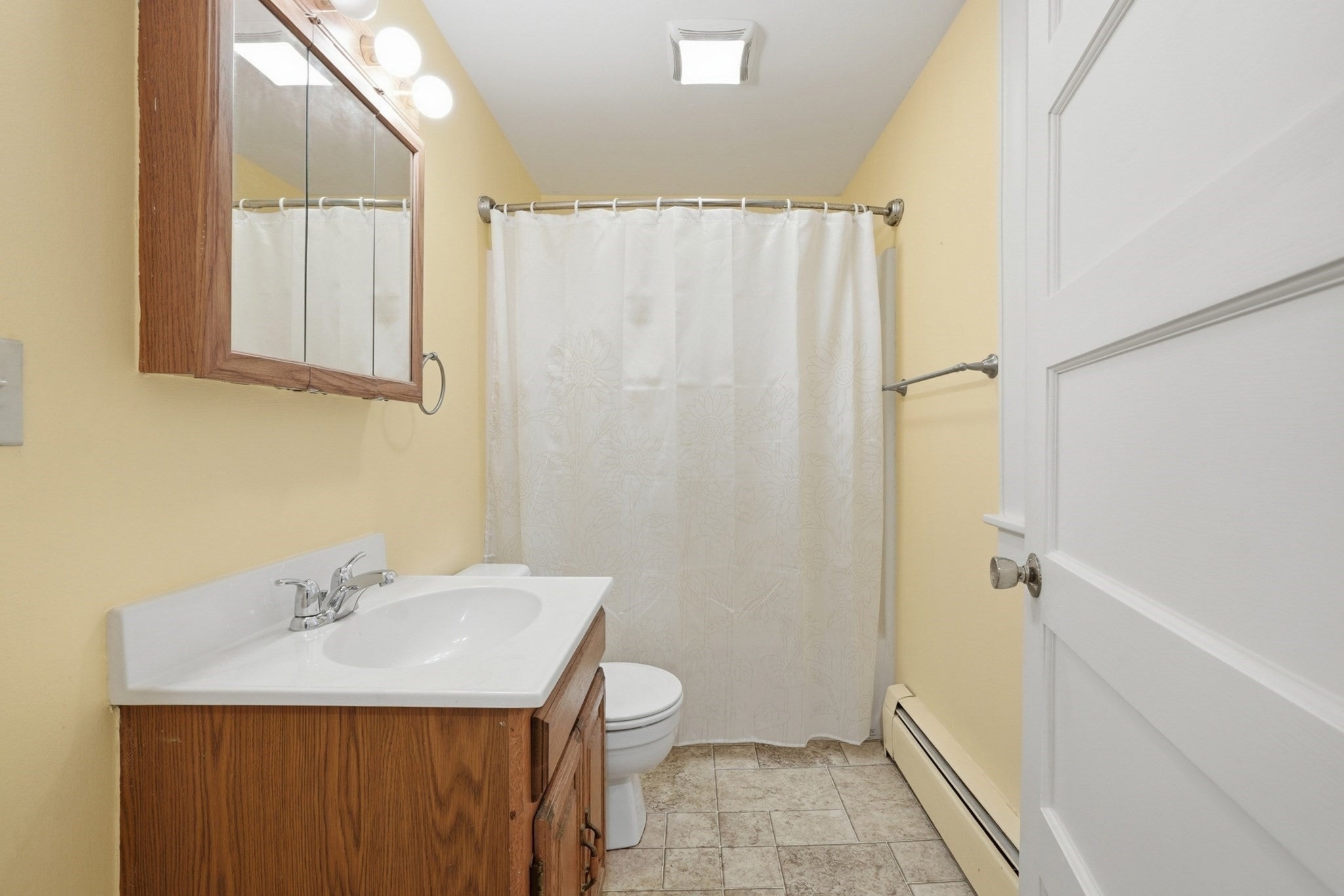 206-208 School St, Northbridge, MA, 206-208 School St, Northbridge, MA Photo #30
