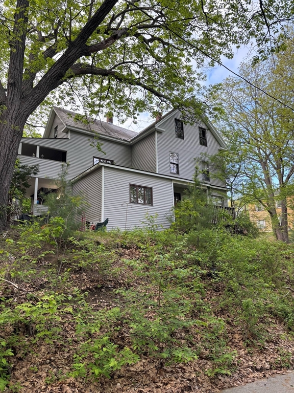 78 Institute St