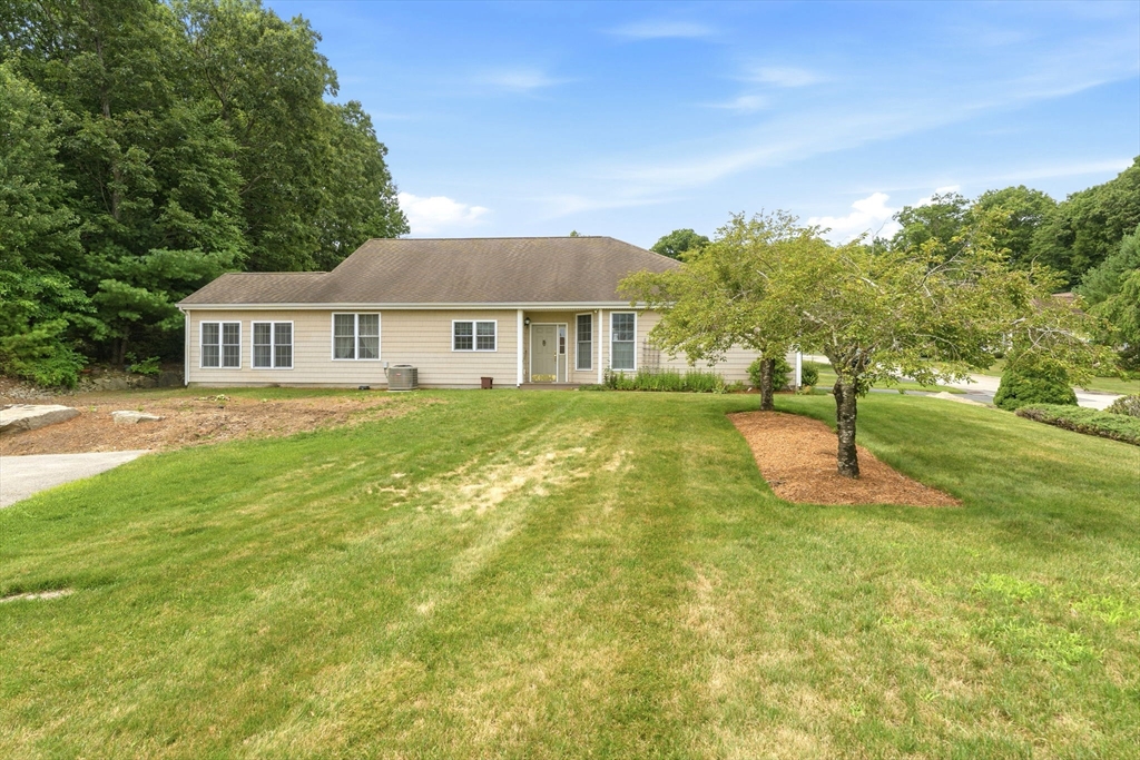 12 Summerfield Dr #12, Uxbridge, MA Photo #30