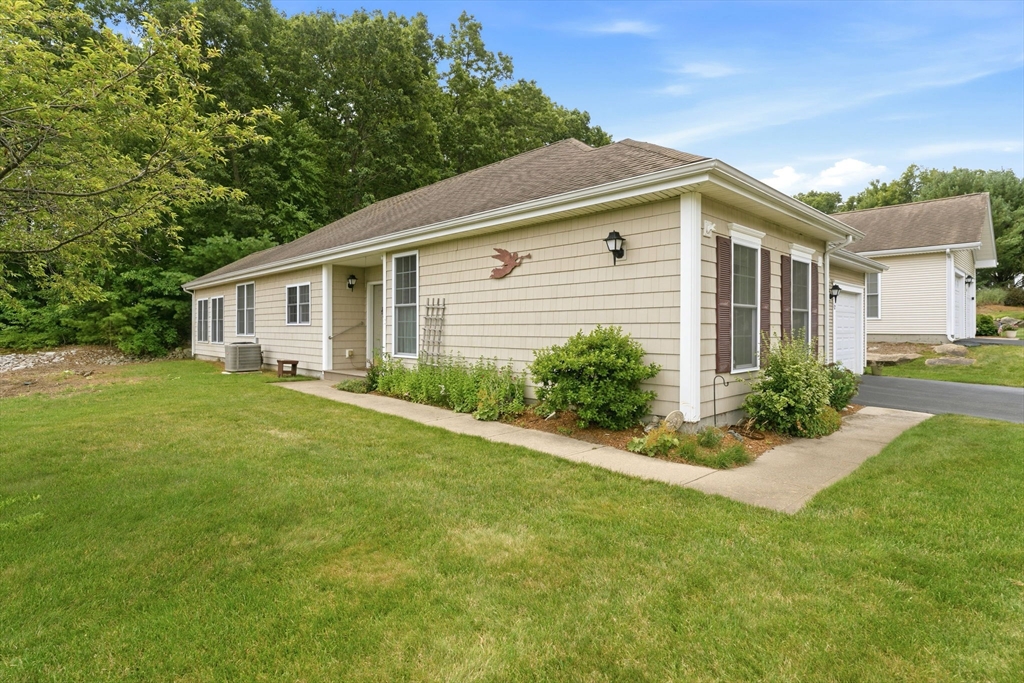 12 Summerfield Dr #12, Uxbridge, MA Photo #31