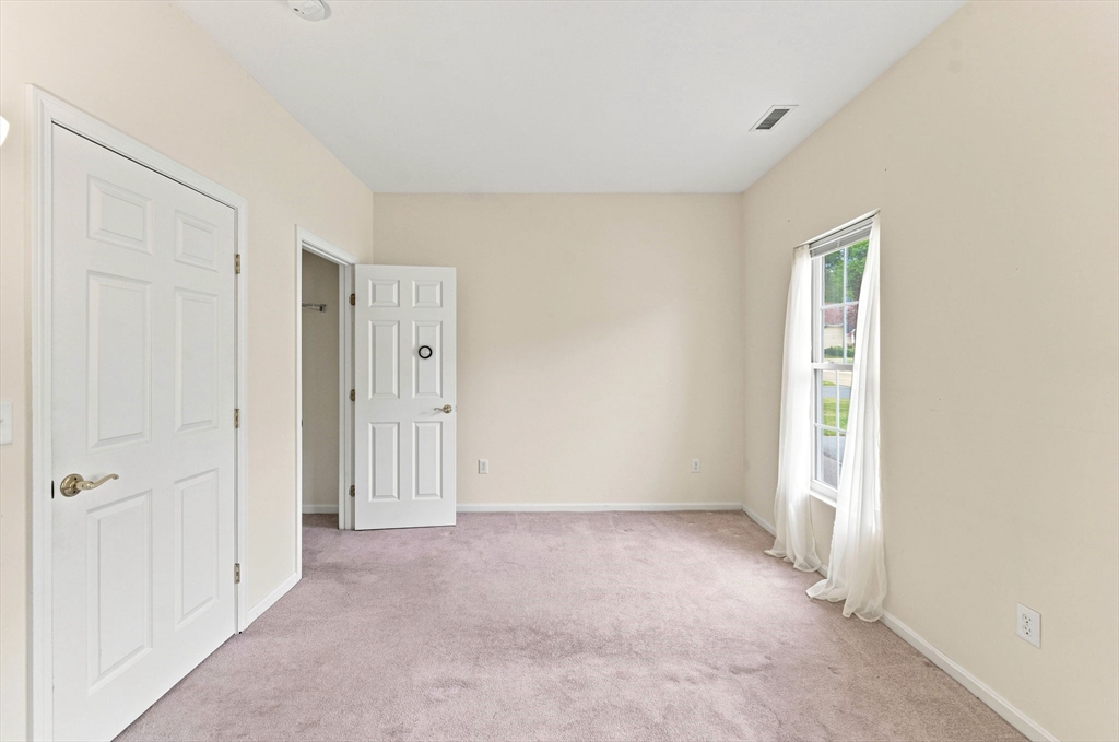 12 Summerfield Dr #12, Uxbridge, MA Photo #23