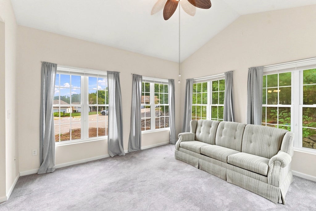 12 Summerfield Dr #12, Uxbridge, MA Photo #10