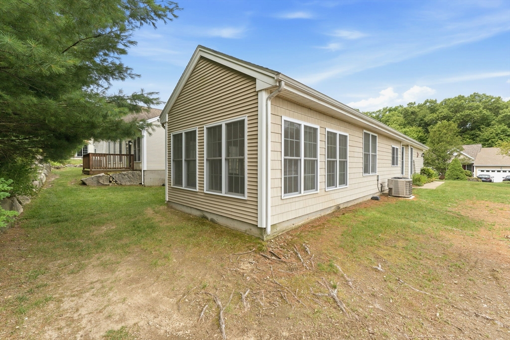 12 Summerfield Dr #12, Uxbridge, MA Photo #35