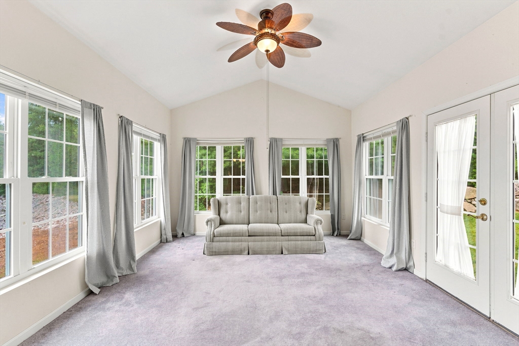 12 Summerfield Dr #12, Uxbridge, MA Photo #9