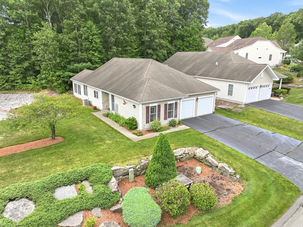 12 Summerfield Dr #12, Uxbridge, MA Photo #2