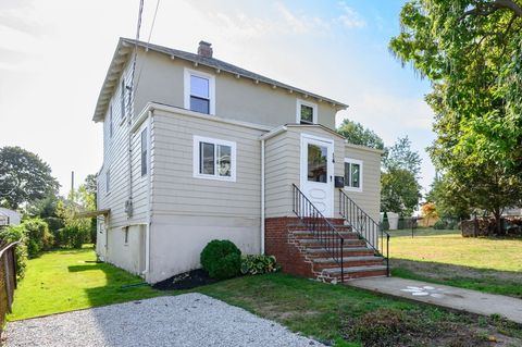 14 Standish Rd Hull MA 02045