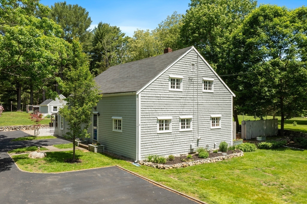 21 Norwell Ave