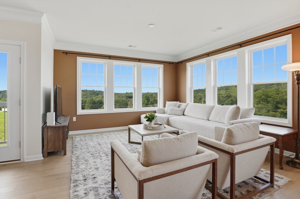 1213 Codman Way #1213, Westborough, MA Photo #2