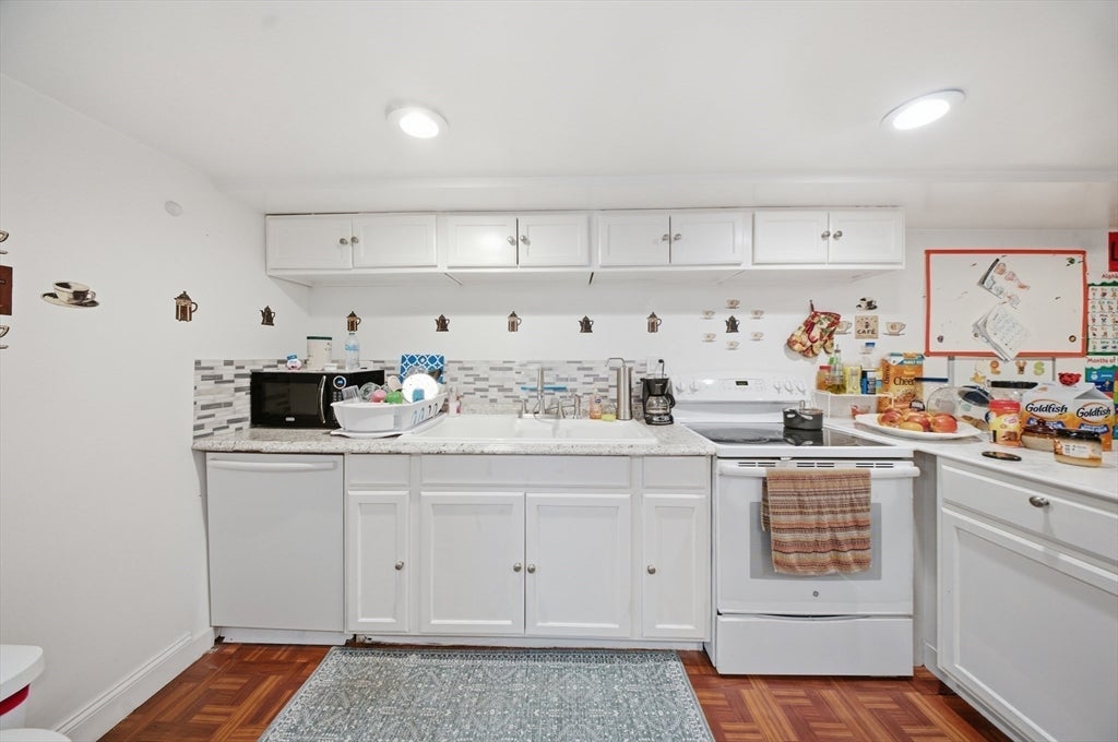 330 Lake St, Shrewsbury, MA, 330 Lake St, Shrewsbury, MA Photo #19