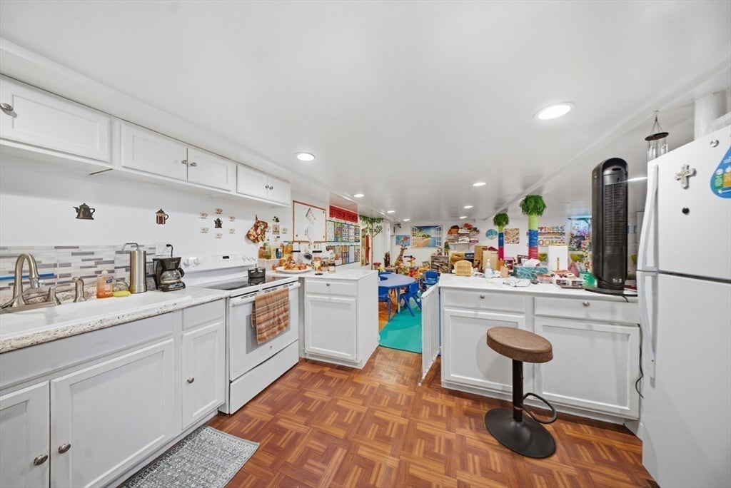 330 Lake St, Shrewsbury, MA, 330 Lake St, Shrewsbury, MA Photo #15