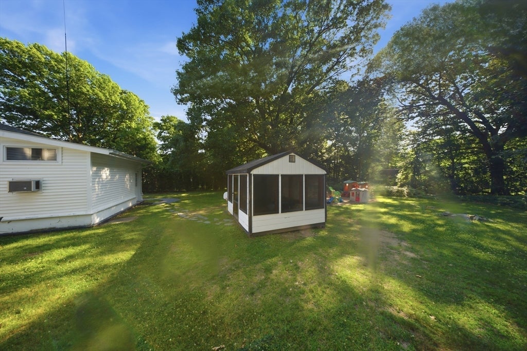 330 Lake St, Shrewsbury, MA, 330 Lake St, Shrewsbury, MA Photo #3