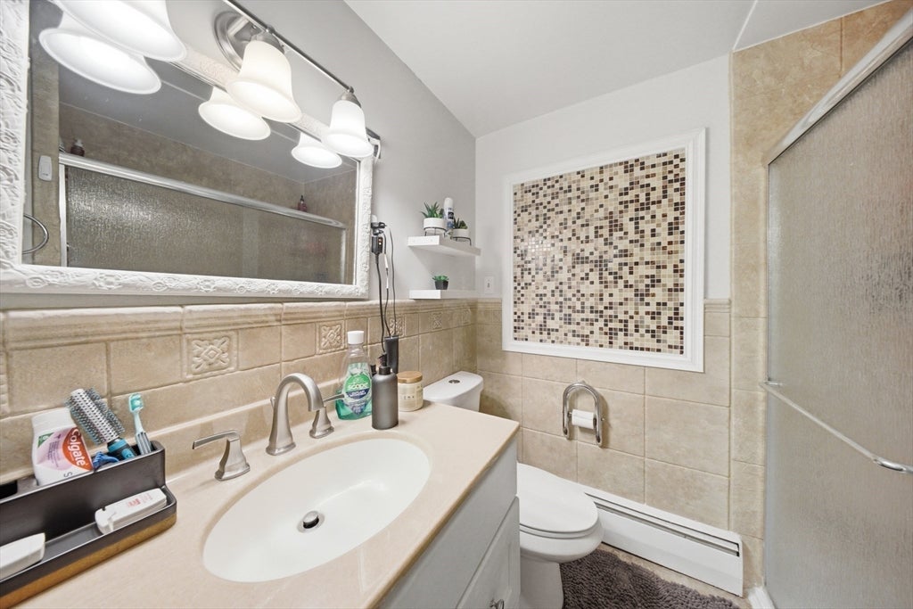 330 Lake St, Shrewsbury, MA, 330 Lake St, Shrewsbury, MA Photo #13
