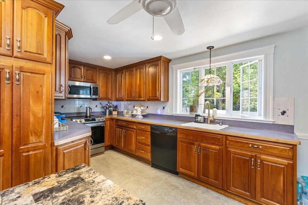 43 Brockton Ave, Haverhill, MA, 43 Brockton Ave, Haverhill, MA Photo #6