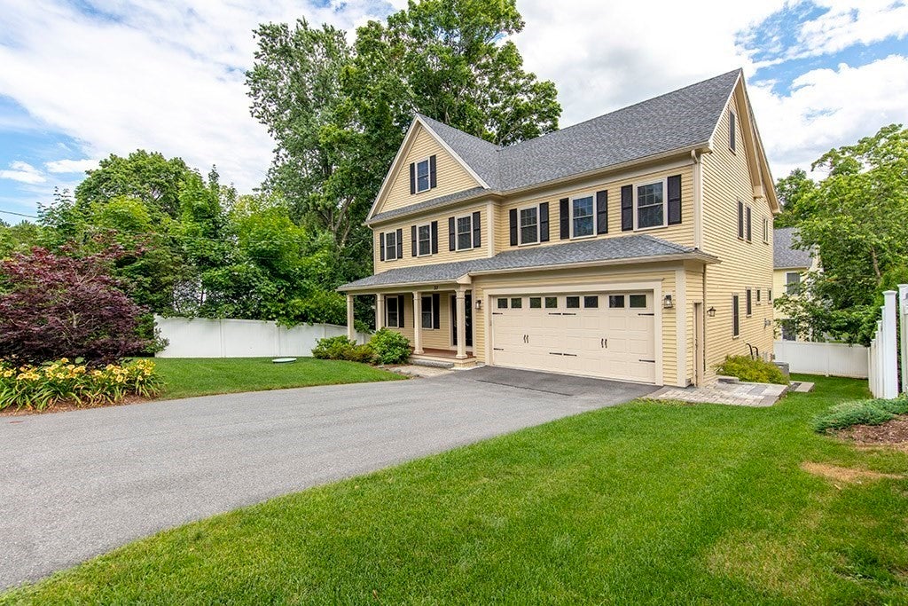 Photo of 33. Liberty Ave, Lexington, MA