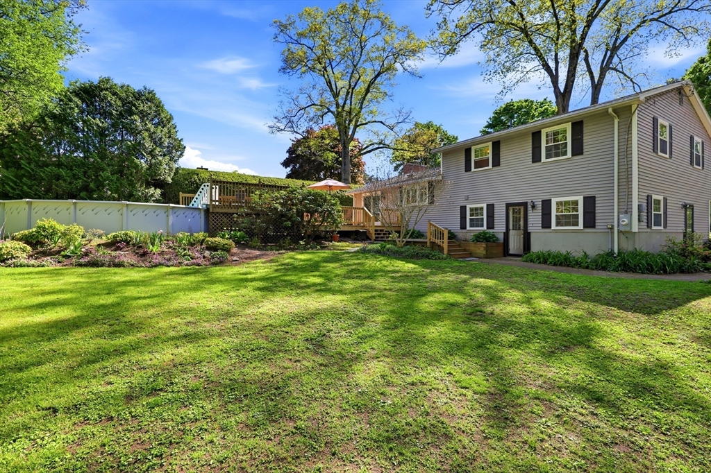 9 Meadowbrook Drive, Hadley, MA Photo #6