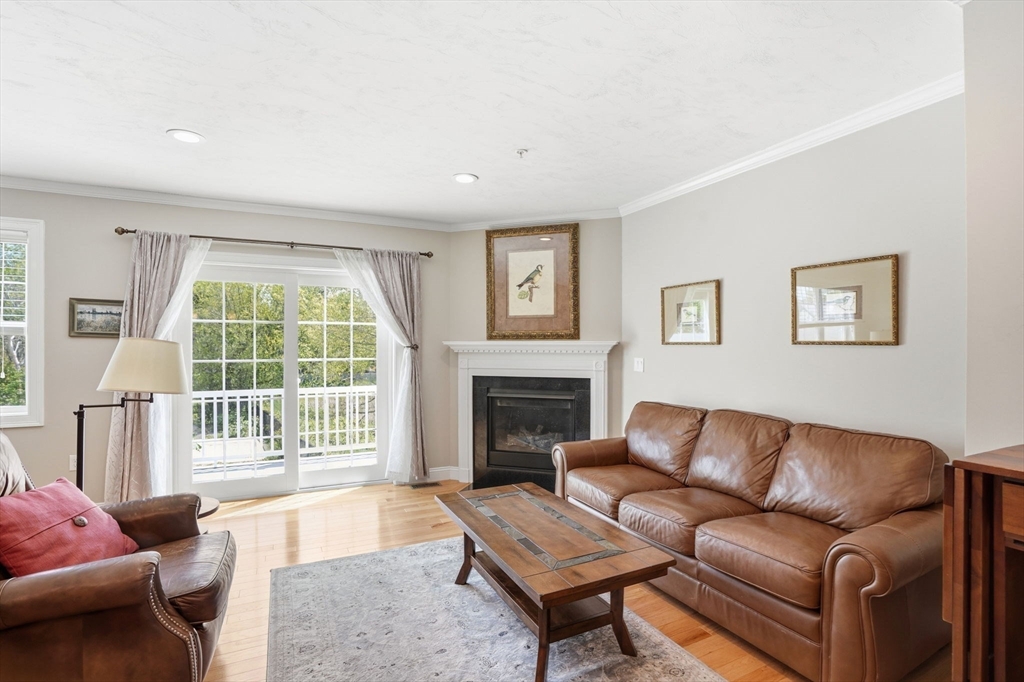 60 Lenox St #11, Norwood, MA Photo #11