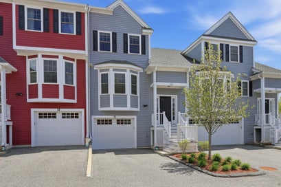 60 Lenox St 11 Norwood MA 02062