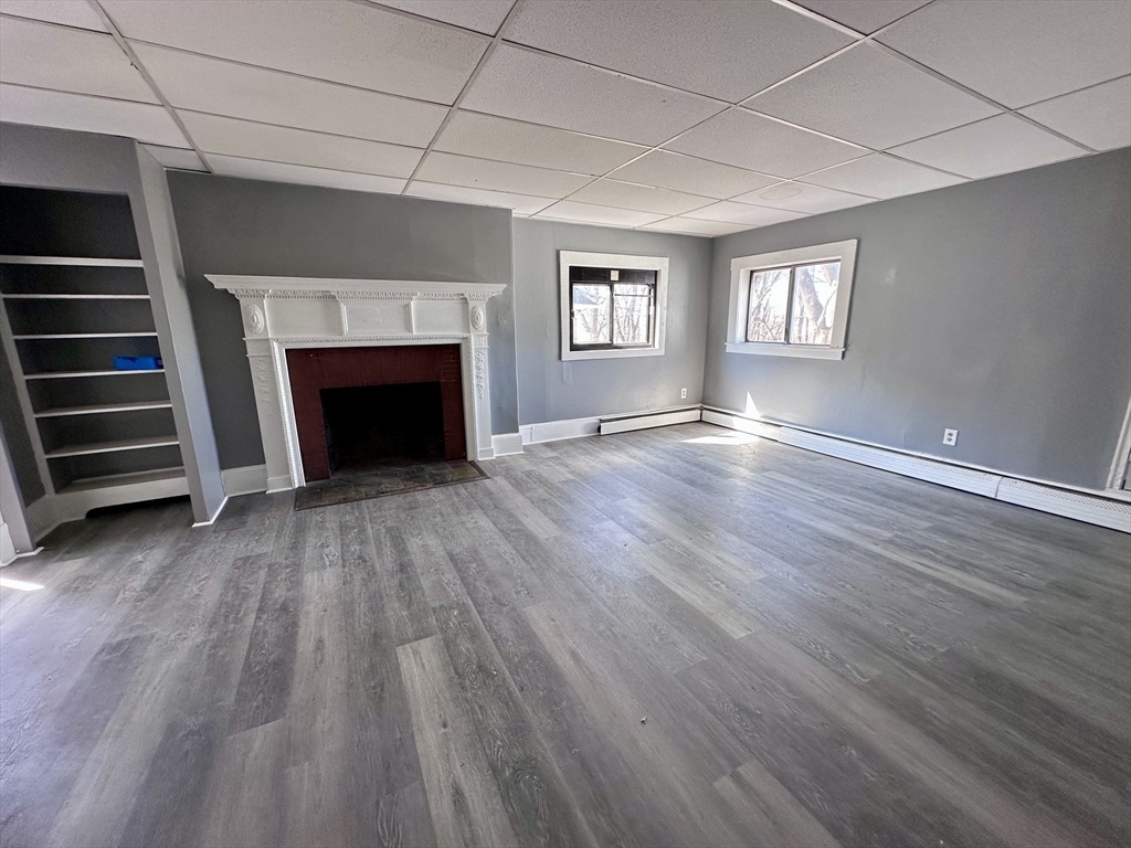 128 Mill St