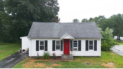 397 Main Street Oxford MA 01540