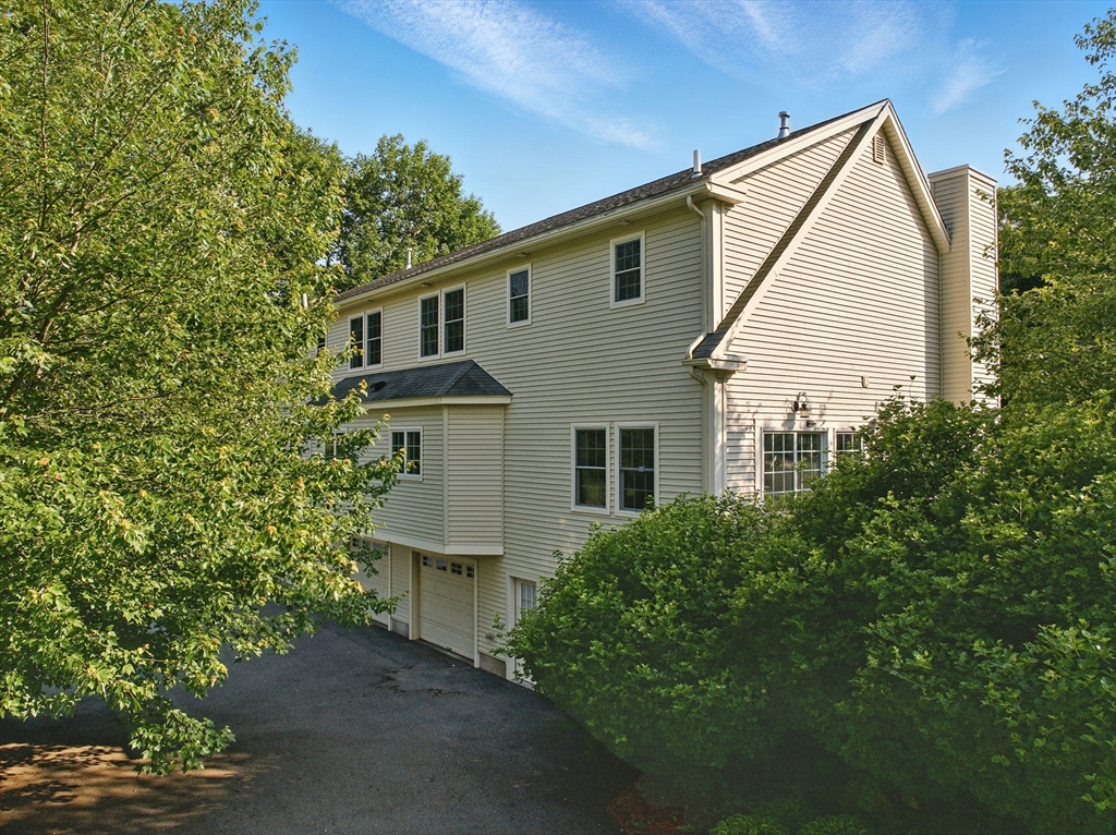 2 John St 2