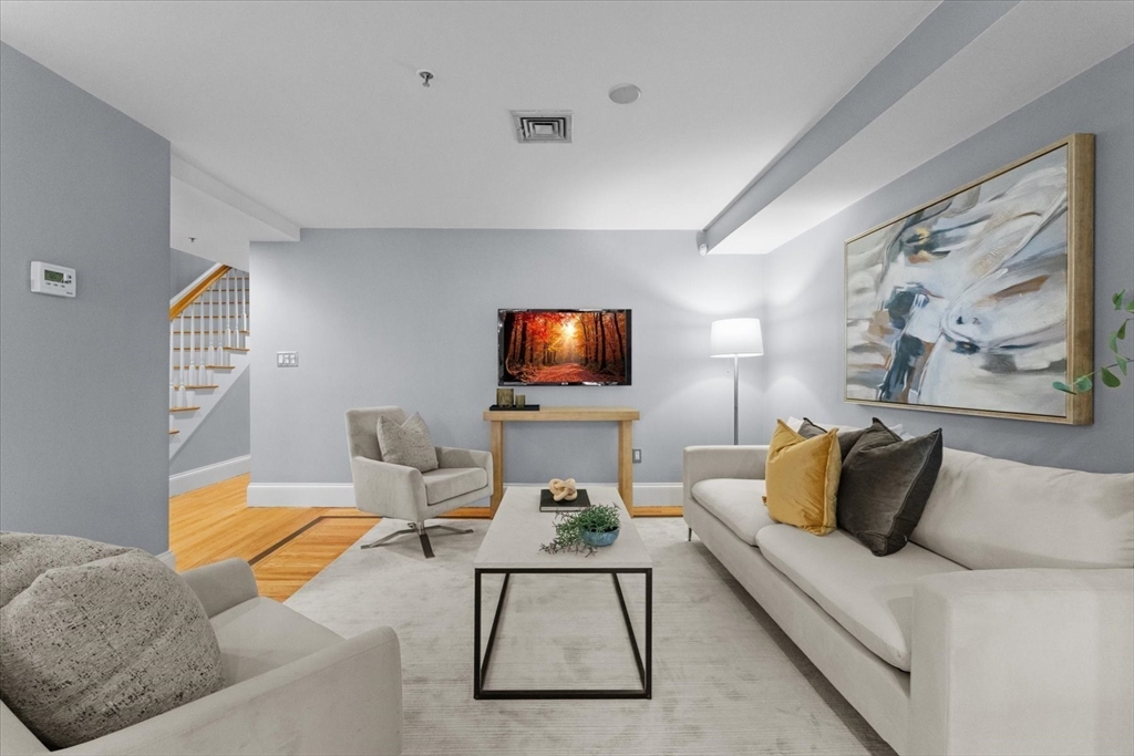 453 Massachusetts Ave 1