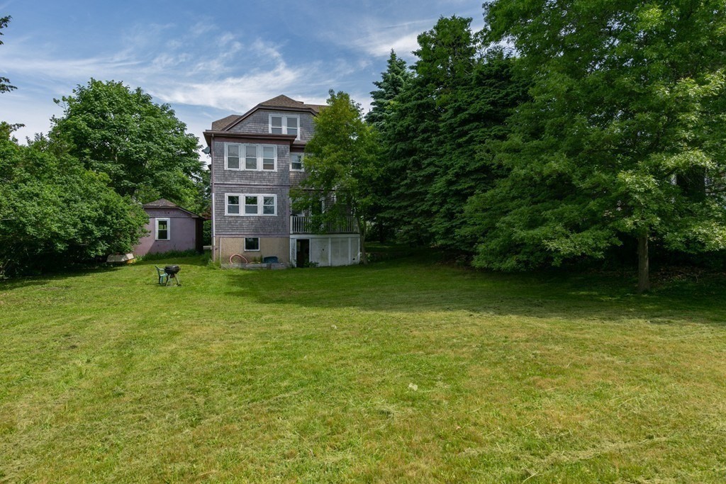 25-27 Lafayette St 3