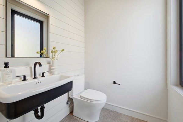 4 Holworthy Terrace 4
