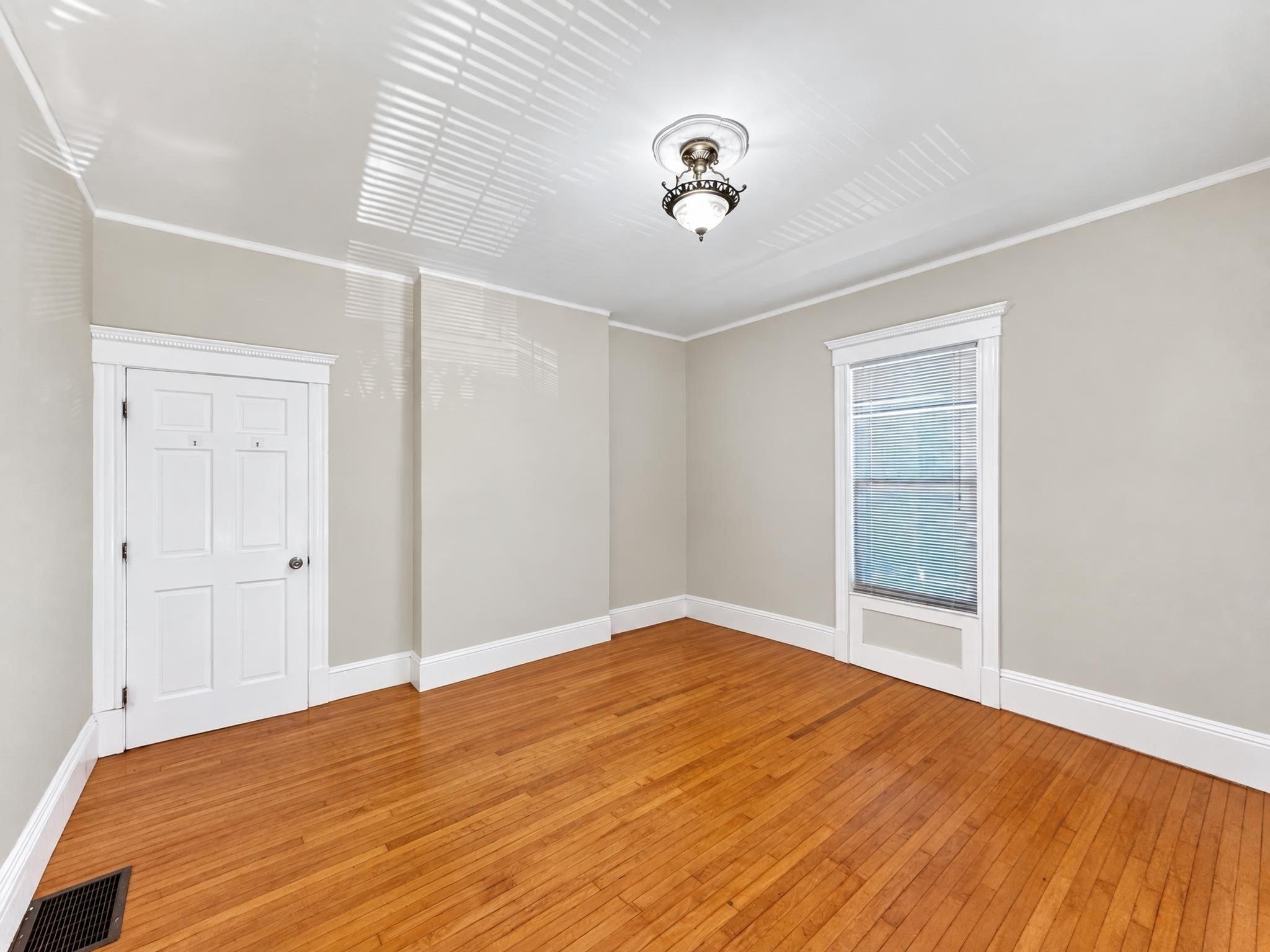 485 Pleasant St, Malden, MA, 485 Pleasant St, Malden, MA Photo #6