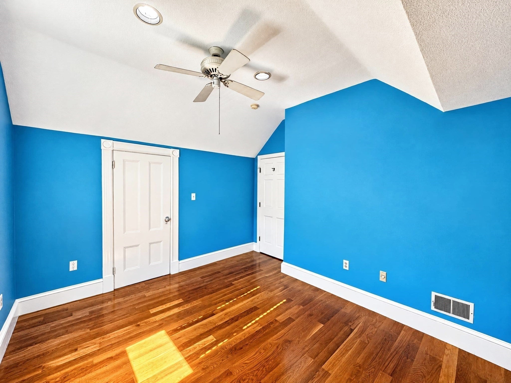 485 Pleasant St, Malden, MA, 485 Pleasant St, Malden, MA Photo #32
