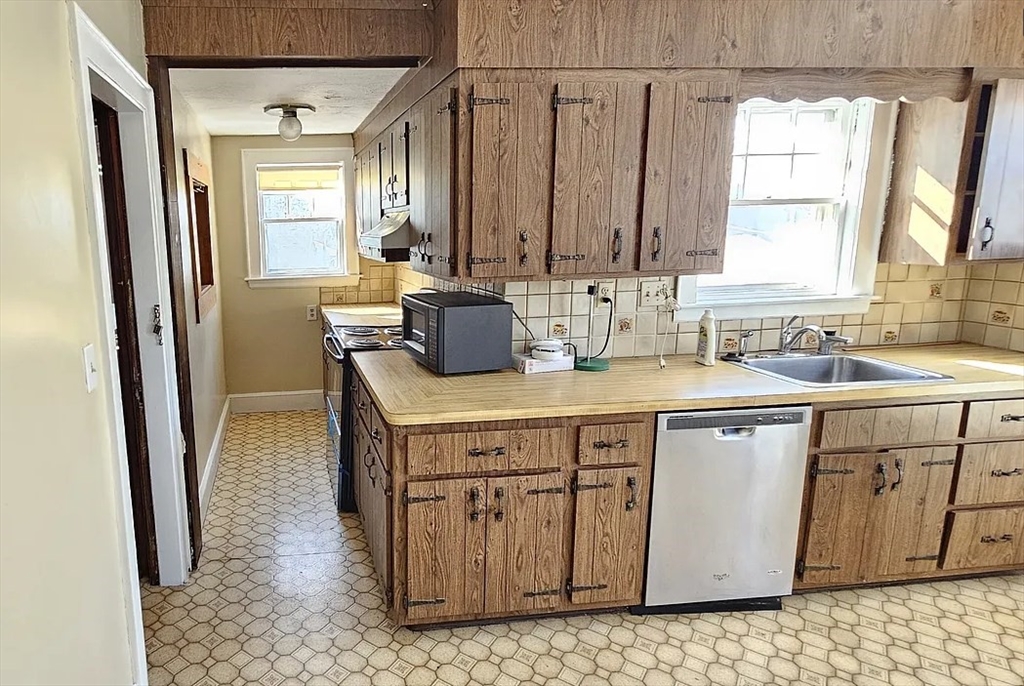 Property Search 1024 N. Main St 1024