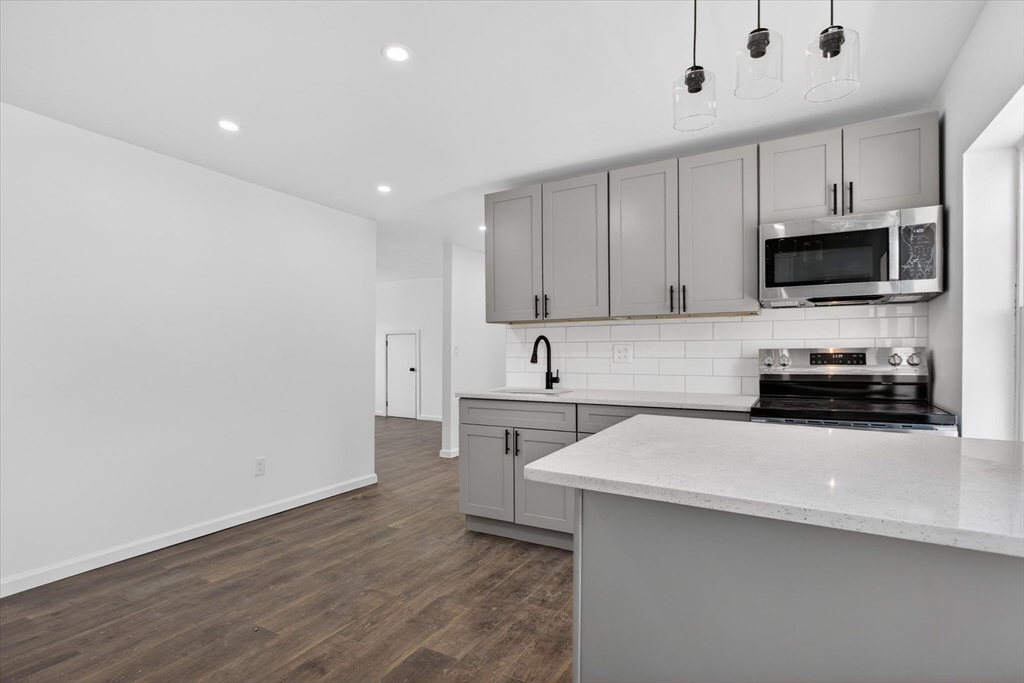 142 Winslow Ave 3