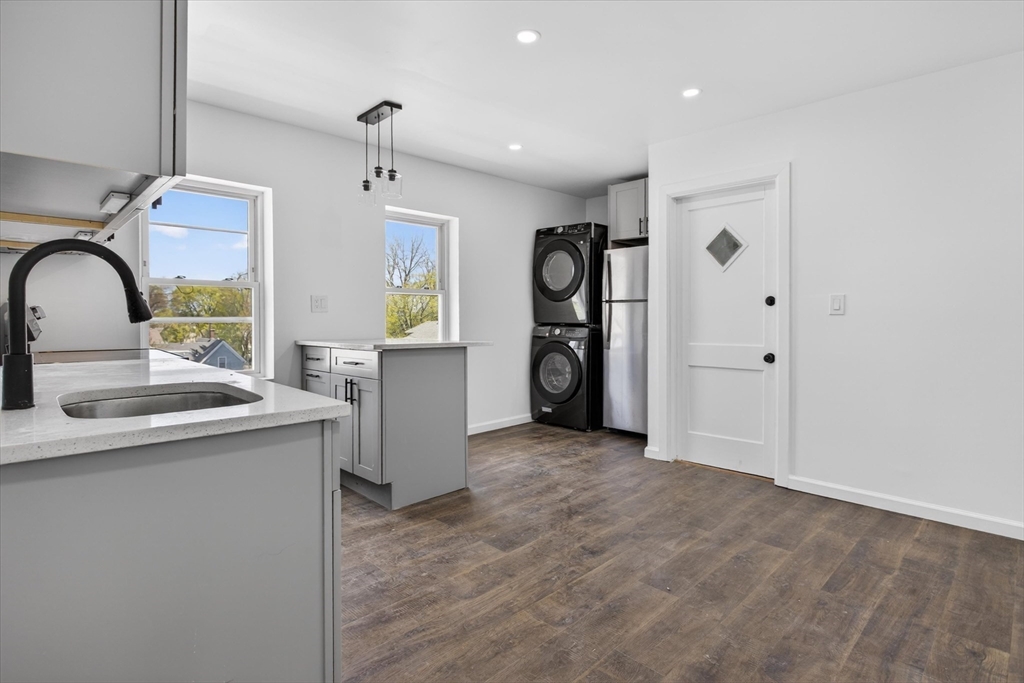 142 Winslow Ave 3