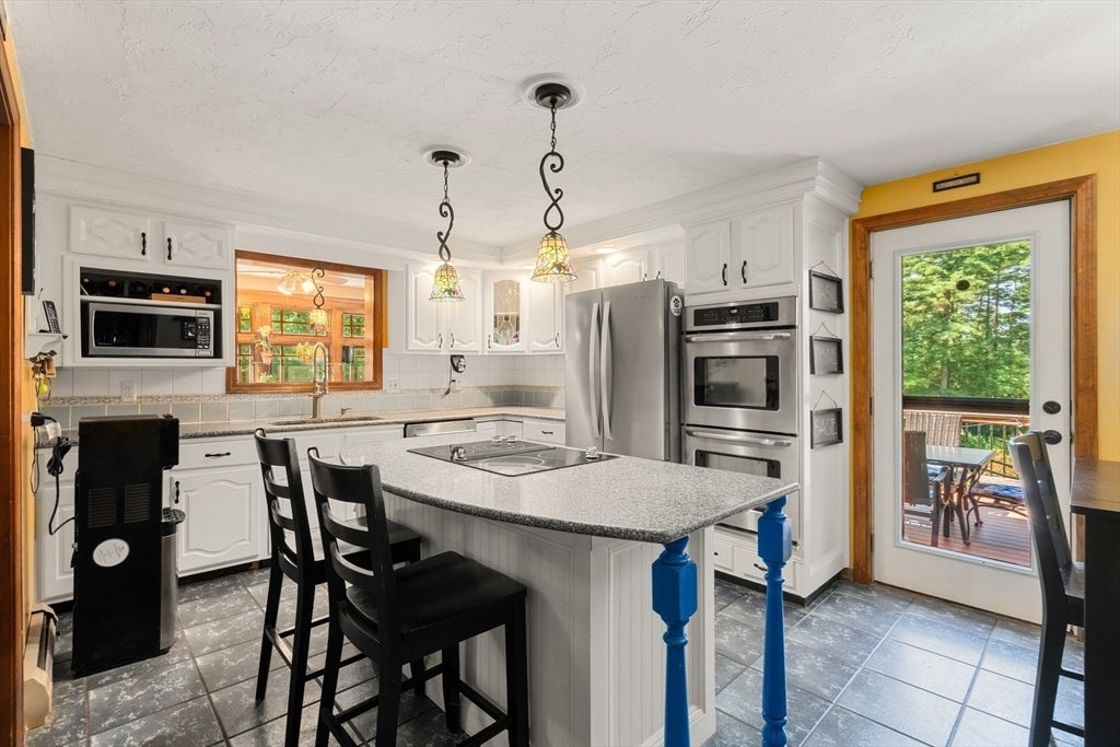 14 Woodview Dr, Lakeville, MA, 14 Woodview Dr, Lakeville, MA Photo #5