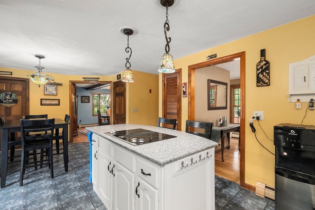 14 Woodview Dr, Lakeville, MA, 14 Woodview Dr, Lakeville, MA Photo #6