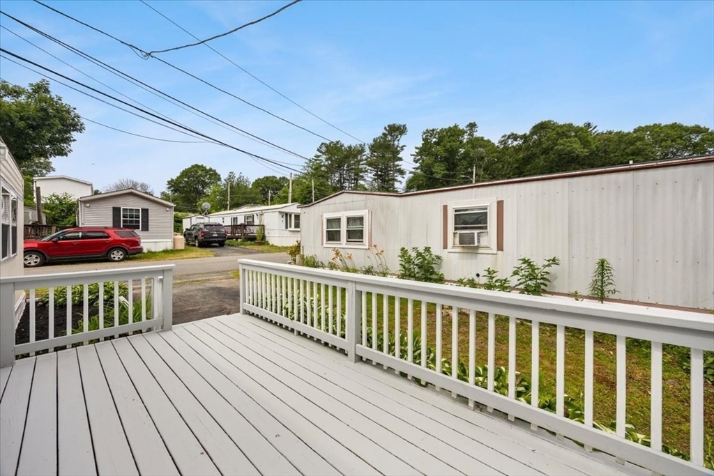 12 Chesapeake Rd