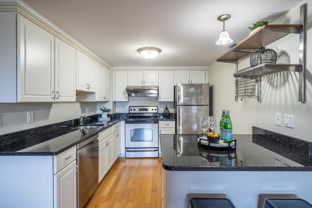 20-30 Daniels St 505