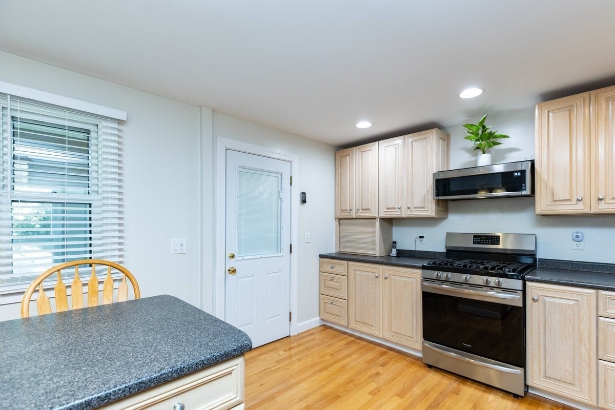 31 Sargent St 31