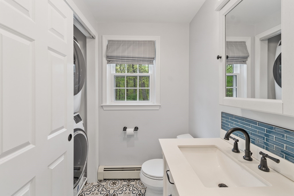 60 Searle St, Georgetown, MA Photo #14